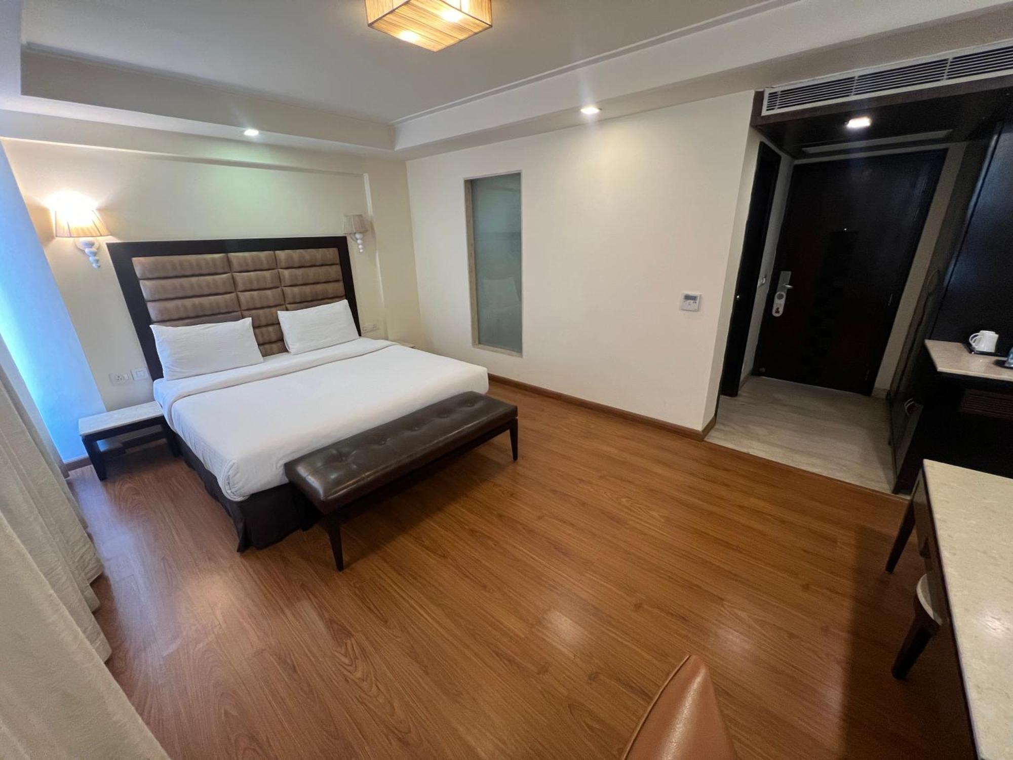 Madhuban Hotel , ニューデリー エクステリア 写真